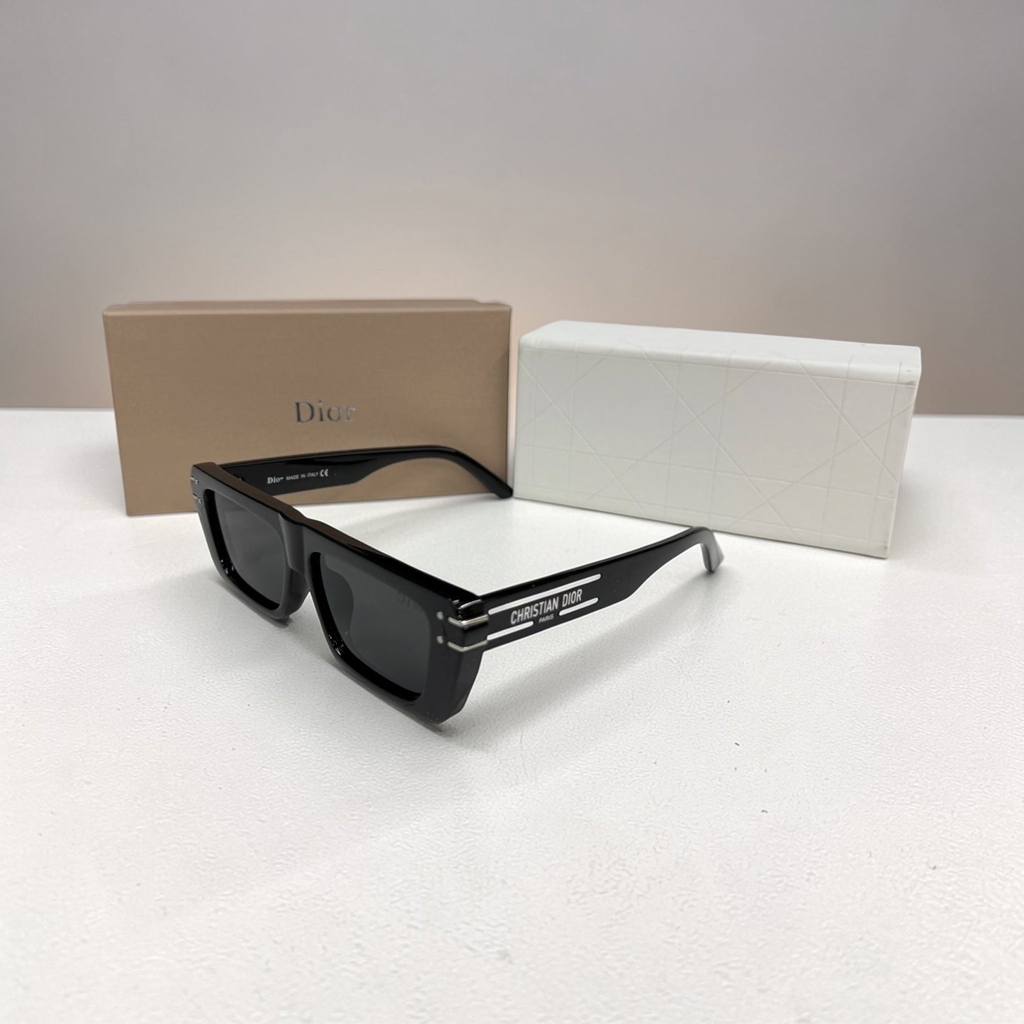 Premium Quality Glasses available in Uk £32